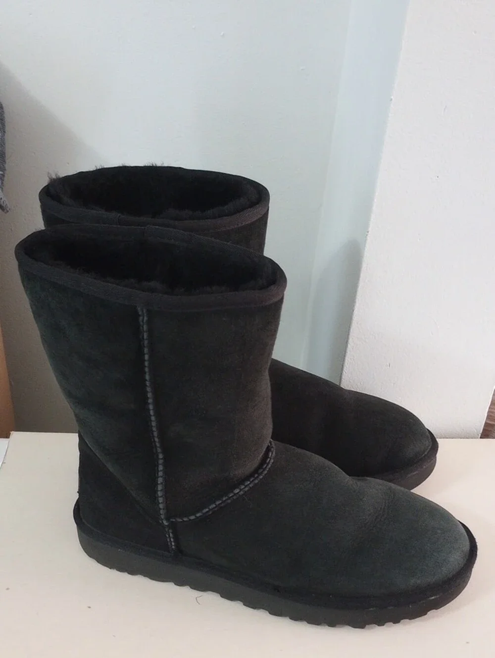 UGG Cozy Black Winter Boots Size 11